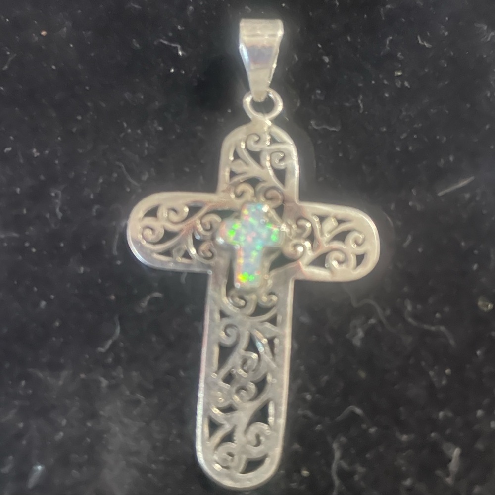 925 Elegant Silver Cross Pendant with Opal Inlay